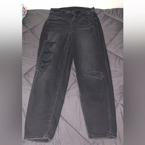 American eagle relaxed ripped mom jean